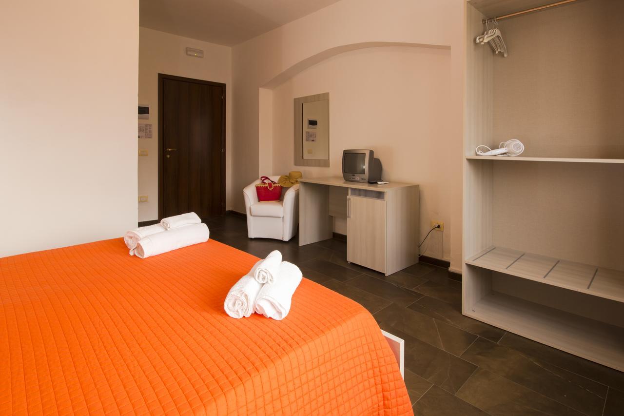 Hotel la Perla Tropea Luaran gambar