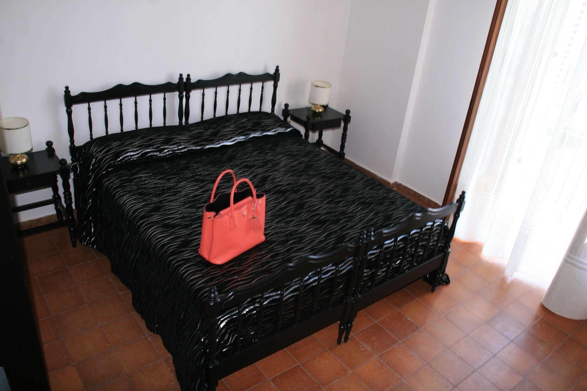 Hotel la Perla Tropea Luaran gambar